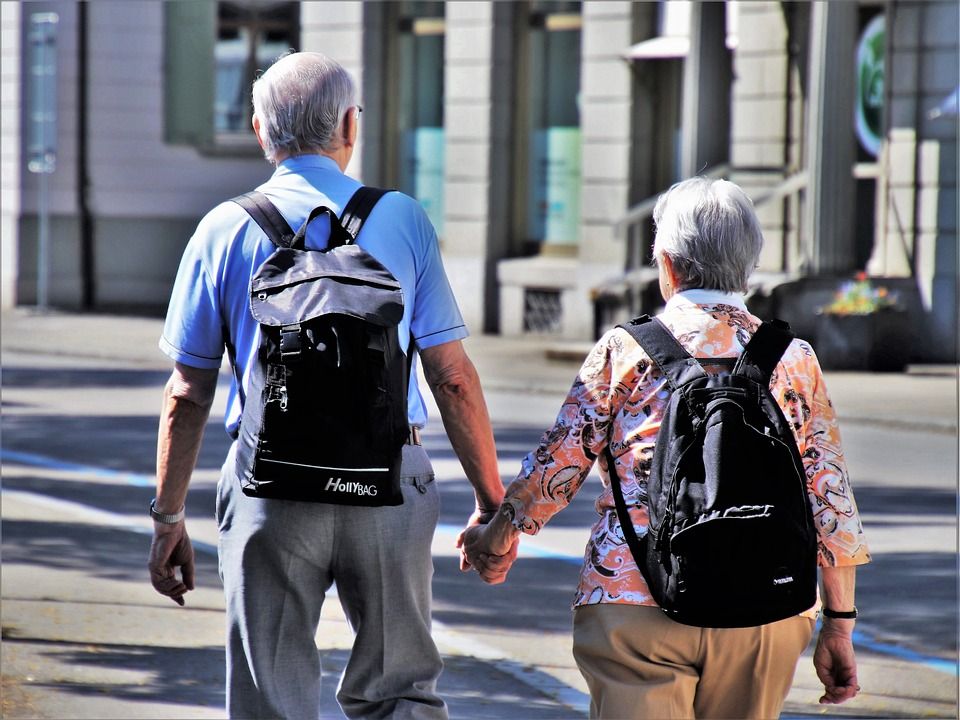 Dbajmy o bliskich - jak profesjonalnie zadbać o ubiór osoby z demencją