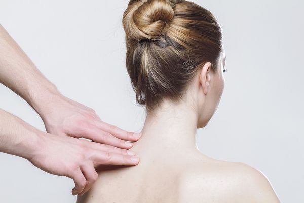 Czego można nauczyć się na szkoleniach z zakresu fizjoterapii i masażu?